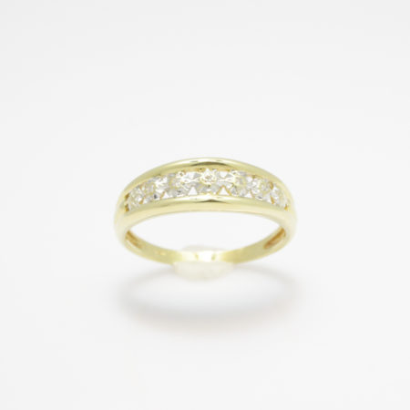 Gouden ring met diamant