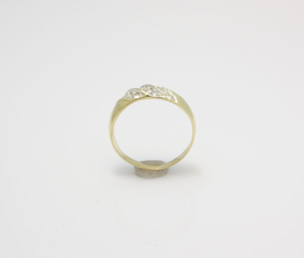 Gouden ring met zirkonia