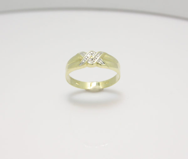 Gouden ring met diamant