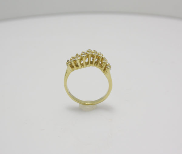 Gouden vintage ring met diamant