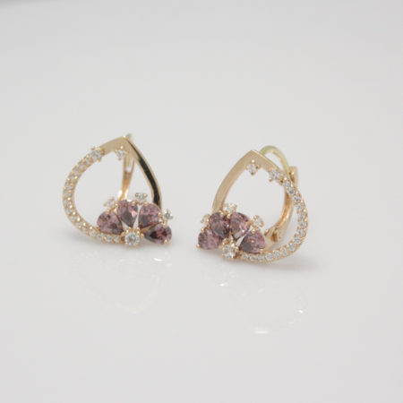 Rosé gouden oorbellen met zirkonia