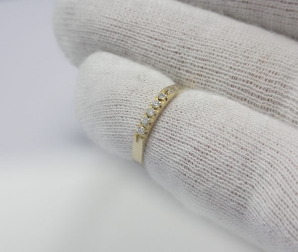 Gouden alliance ring met diamant