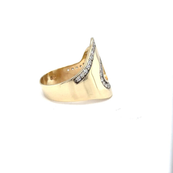 Gouden ring uniek met zirkonia